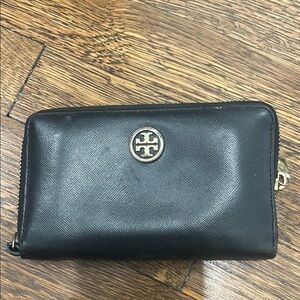 Tory Burch Black Leather Wallet